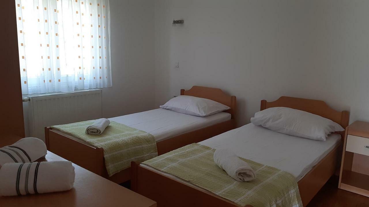 Miro Apartment 扎达尔 外观 照片